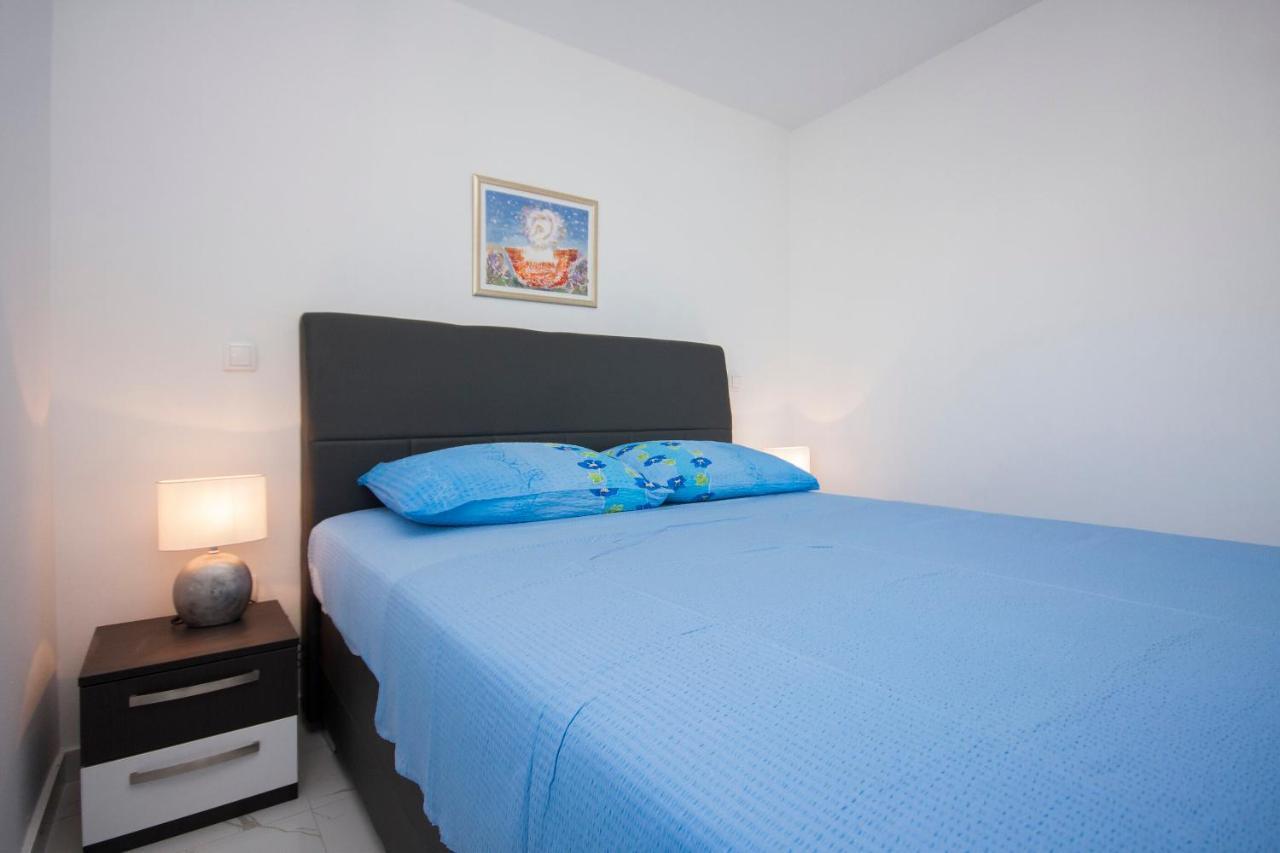 Apartments Osti ロゴズニッツァ エクステリア 写真
